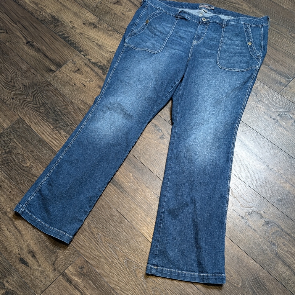 Torrid Midrise Slim Boot Vintage Stretch 22T‎